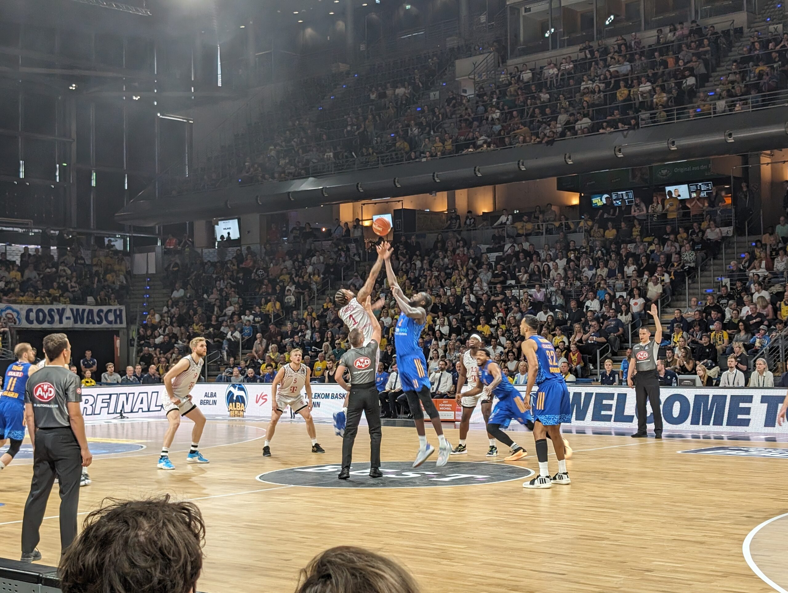 Opening tip of Game 2 of the Basketball Bundesliga playoffs between Alba Berlin and Telekom Baskets Bonn at the Max Schmeling Halle, Berlin.
