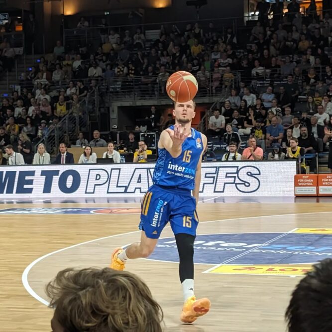 Alba Berlin head into the Euroleague Basketball season with the odds against them. We preview a tough road ahead.