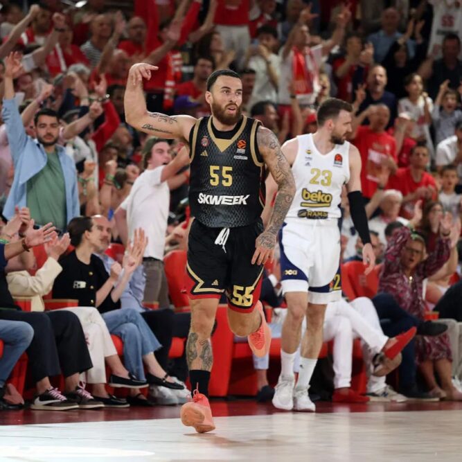 With reigning MVP Mikes James leading the charge, how far can AS Monaco go in Euroleague Basketball?