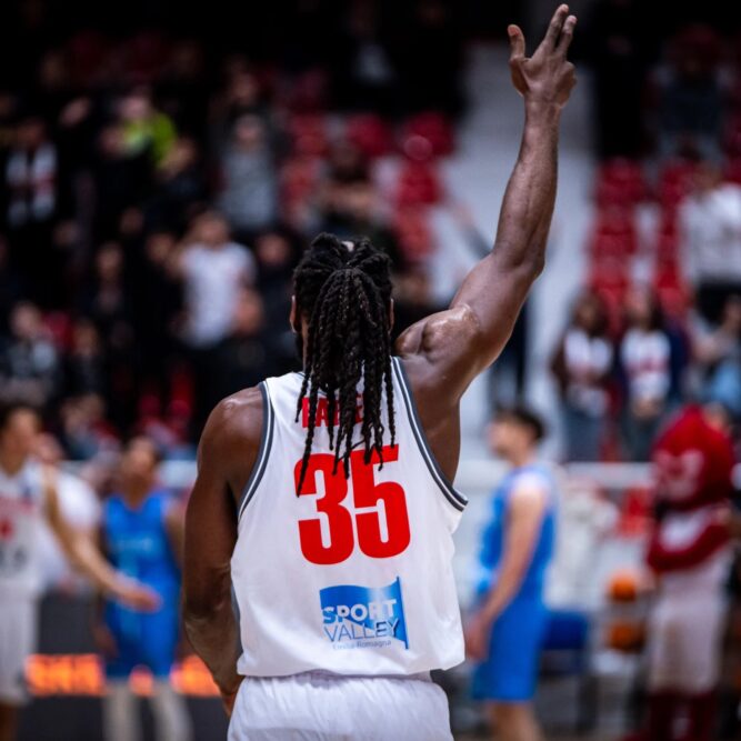 Kenneth Faried never gave up on himself even when basketball looked to have forgotten him. He just needed the right shot. The Manimal has been reborn in Reggio Emilia.